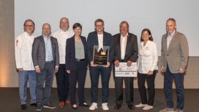 Die Ackermann Artisan Boulanger Sàrl gewinnt die „Bäckerkrone 2025“. Ehrenpreise gehen nach St. Gallen und ins Bündnerland. Alle Infos zur Preisverleihung.