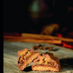 Prall gefüllt: der Orangen-Nuss-Lebkuchen. © Illecker