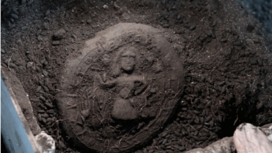 Ein Brot mit der Jesus-Christus-Darstellungen wurde in der antiken Siedlung Topraktepe in der Osttürkei gefunden. © Provinzverwaltung Karaman
