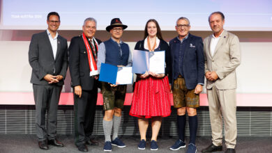 Offizieller Empfang in der Wirtschaftskammer (v. l.): Thomas Csipko/Bawag, BIM Leo Jindrak, Experte Erwin Heftberger, Sarah Klinger, SkillsAustria-Präsident Josef Herk, WKÖ-Vizepräsident Andreas Herz. © Florian Wieser