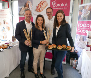 Bei Puratos hatte man allerlei Neuheiten im Gepäck und eine Fülle an Gebäck zum Verkosten dabei. © Beigestellt