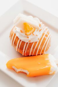 Die neuen, hippen Stückerl sind sauer und prickelnd.© Unsplash / Shayna Douglas.