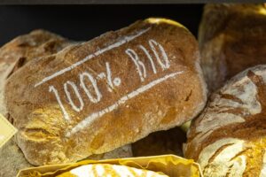 Gerade Betriebe, die mit Bio-Zutaten arbeiten oder ihr Sortiment nachhaltig weiterentwickeln möchten, finden hier auf der BioFach internationale Trends und praxisnahe Ansätze © NuernbergMesse / Frank Boxler