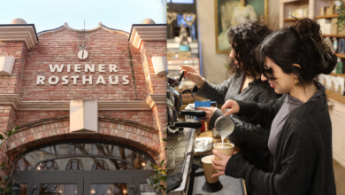 Jährlich verarbeitet das Wiener Rösthaus rund 15 bis 20 Tonnen Rohkaffee – bewusst in einer Größenordnung, die Kontrolle und Sorgfalt ermöglicht. Verarbeitet werden ausschließlich Arabica-Bohnen höchster Qualität, jede Sorte wird sortenrein geröstet. © Rösthaus / Katharina Schiffl