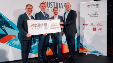 (vl.n.r.) backaldrin-Geschäftsführer Wolfgang Mayer, ÖOC-Präsident Horst Nussbaumer, Kornspitz-Sportdirektor Stefan Kletzenbauer und ÖOC-Generalsekretär Florian Gosch beim Partnerevent zum Austria House. © ÖOC Michael Meindl