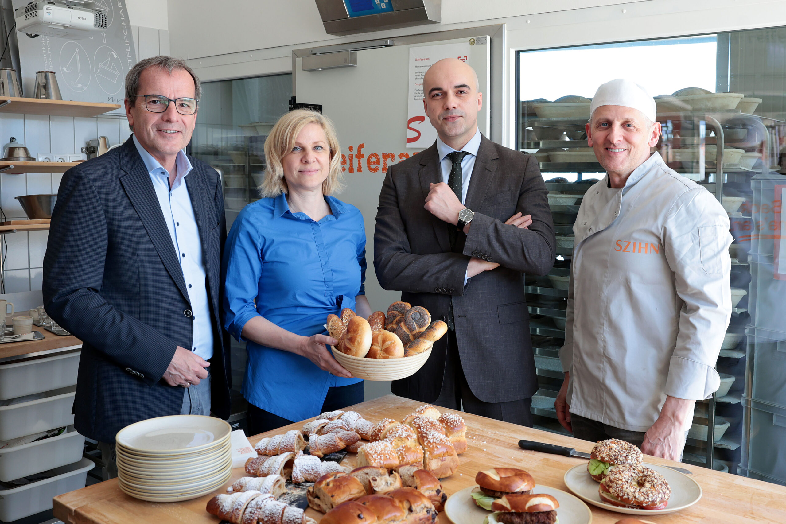 Mit waff-Förderung: Szihn stärkt Qualität, Prozesse und Arbeitsplätze