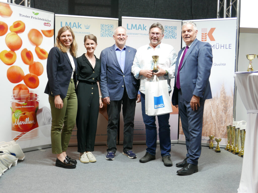 Bäckermeister Jörg Kolm freute sich über den Innovationspreis für sein „Rucola-Parmesan-Brot“ – eine kreative Alternative zum klassischen Baguette.