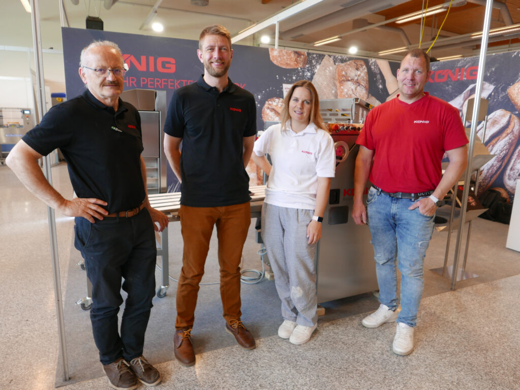 Über viele interessierte Besucher durfte sich das König-Verkaufsteam freuen, nicht zuletzt dank interessanter Vorführungen. © Beigestellt
