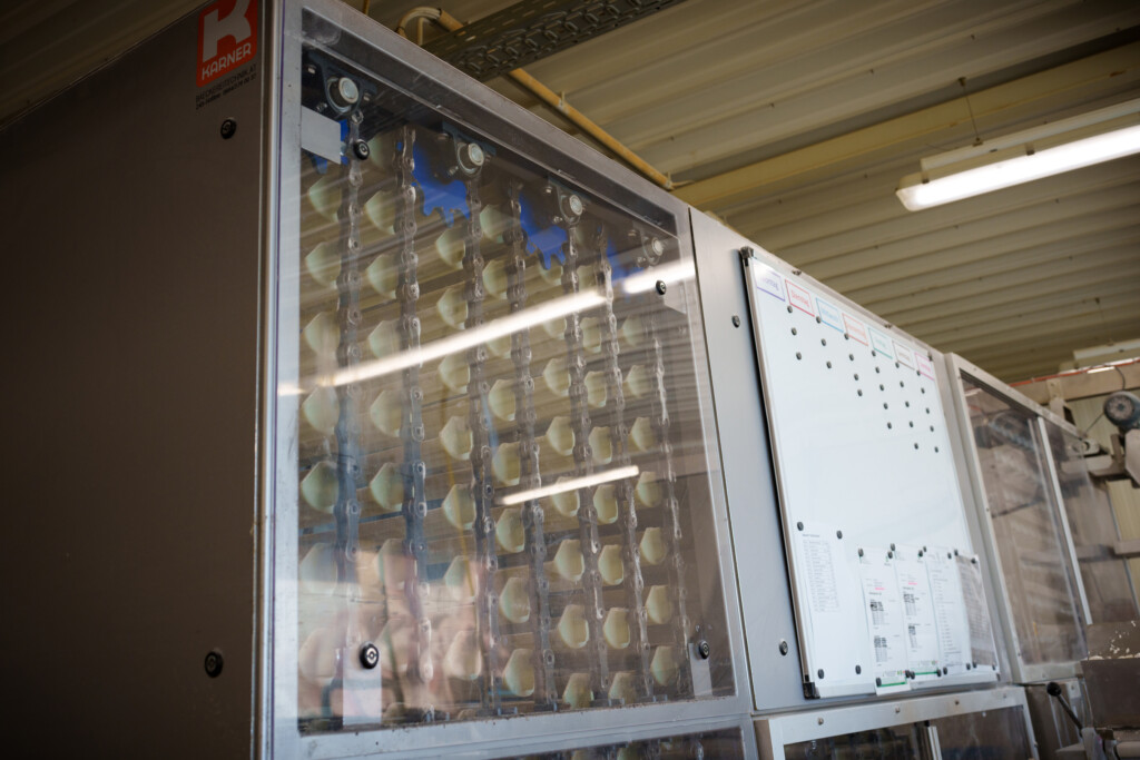 Ausgestattet von Karner Bäckereitechnik: Maschineneinsatz dort, wo es die Hand nicht besser kann. © Henry Gasselich
