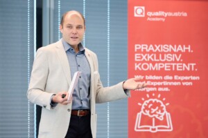 Wolfgang Leger-Hillebrand von Quality Austria: Lebensmittelsicherheit braucht neben Standards auch Verantwortung und eine gelebte Sicherheitskultur. © Anna Rauchenberger