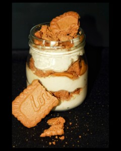 Besonders trendy: Biscoff-Tiramisù sorgt auf Instagram und TikTok für Aufmerksamkeit. © Maya Hussain / Unsplash
